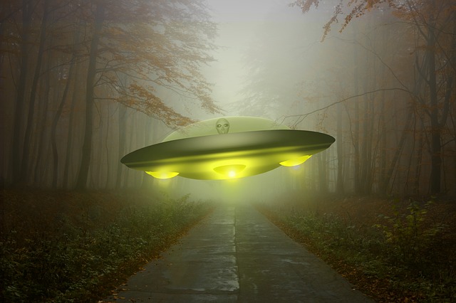 MINI CURSO INTRODUÇÃO A UFOLOGIA, COM UFOLOGO RENATO MOTA. ABDUÇÃO, UFOS NA ANTIGUIDADE